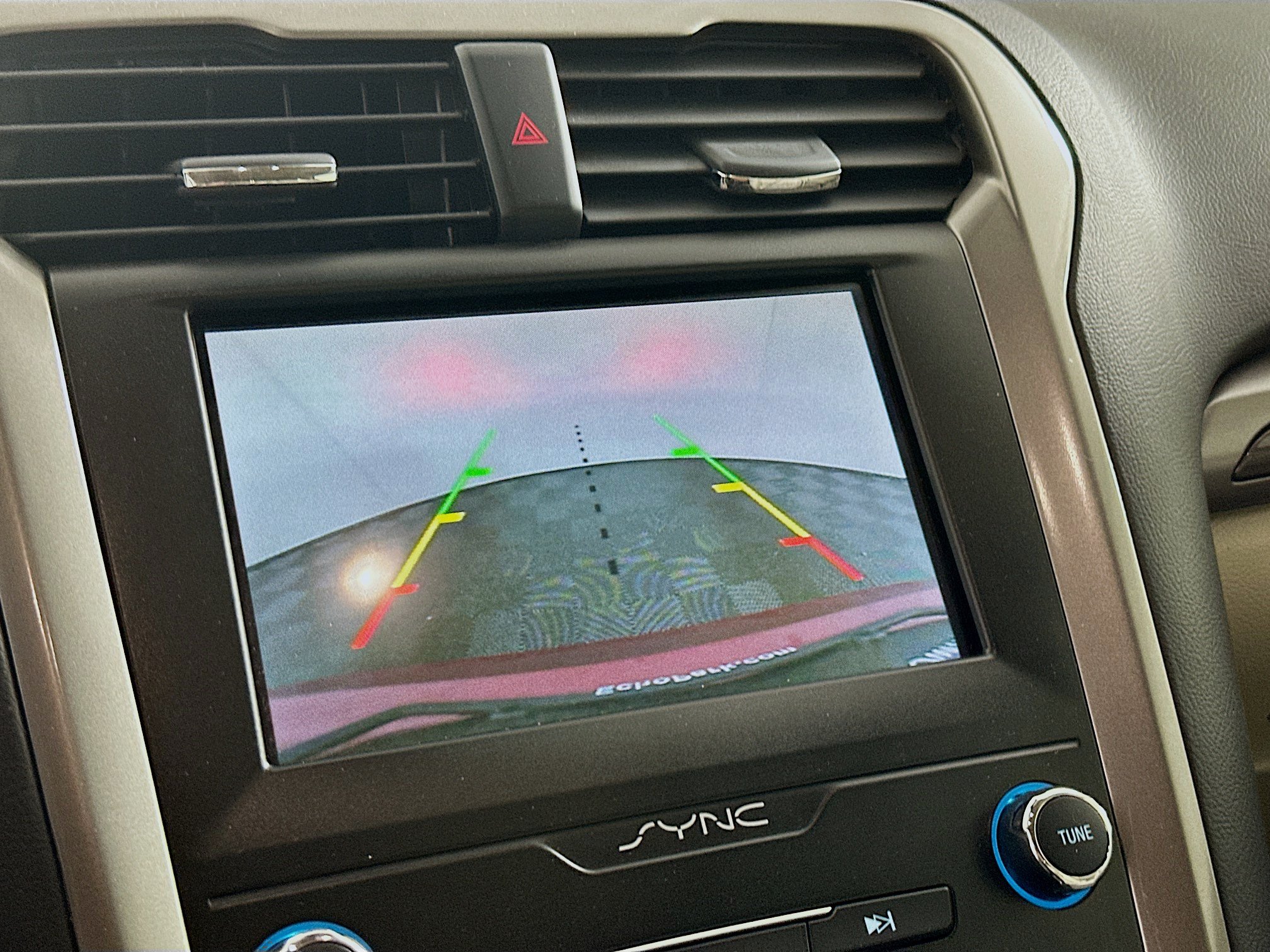 Used 2019 Ford Fusion SEL FWD image 23