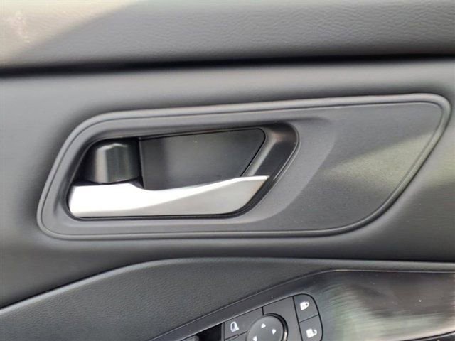 New 2026 Nissan Rogue SV image 16