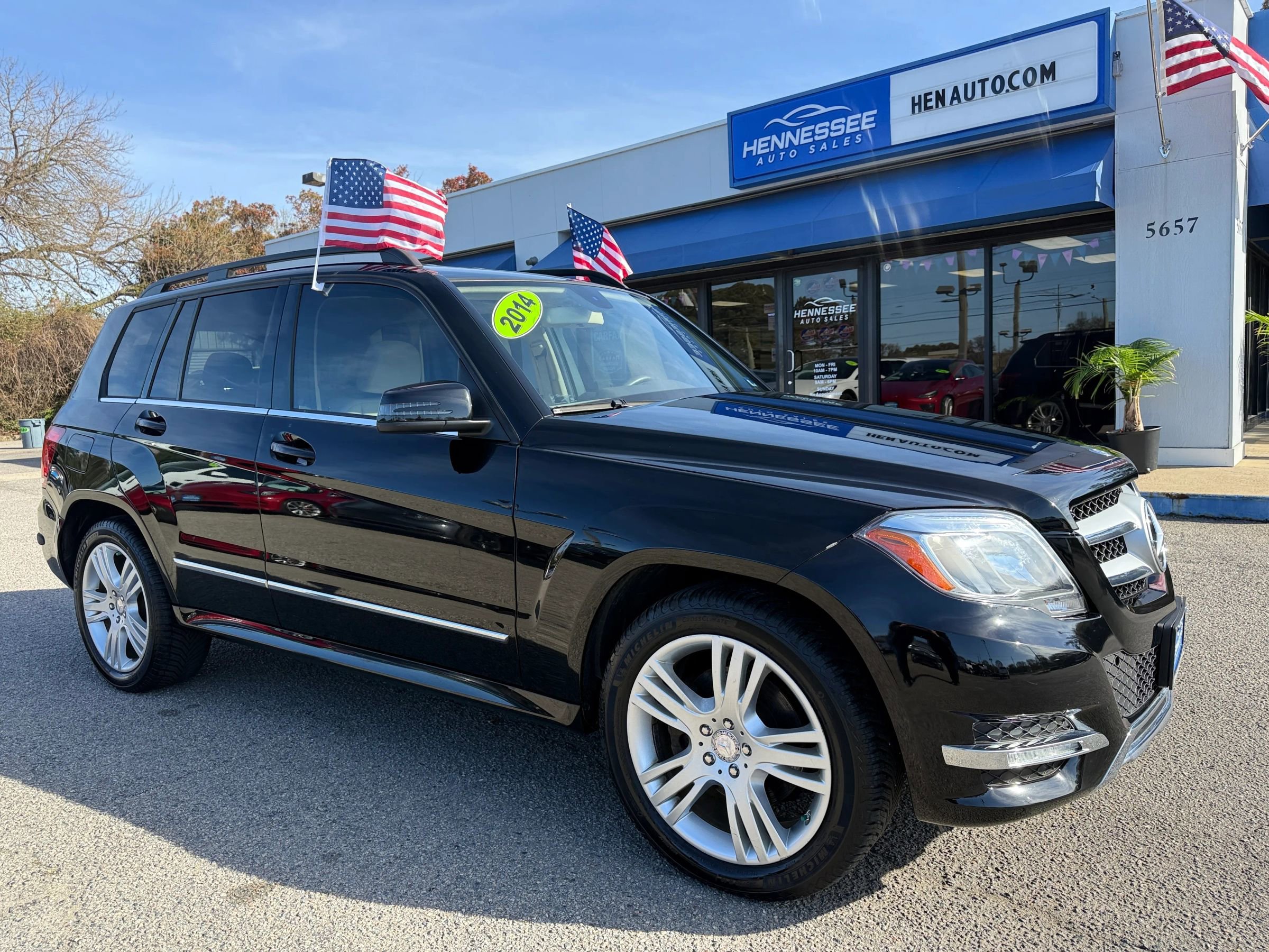 Used 2014 Mercedes-Benz GLK 350 4MATIC image 1