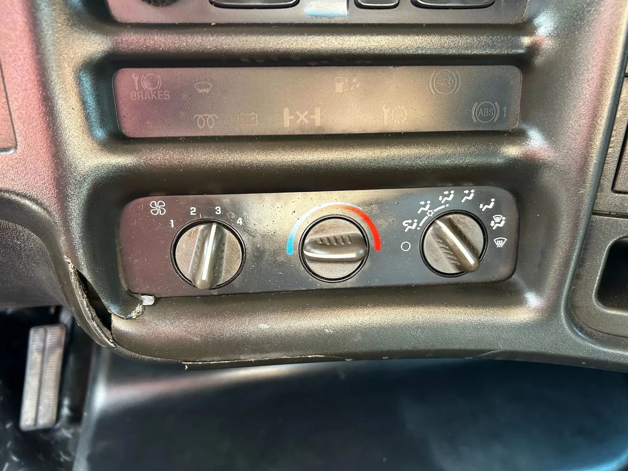 Used 2004 Chevrolet Kodiak C4500 2WD Regular Cab image 21