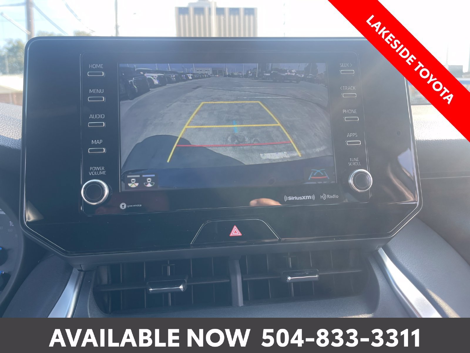 Used 2022 Toyota Venza XLE AWD/4WD image 35