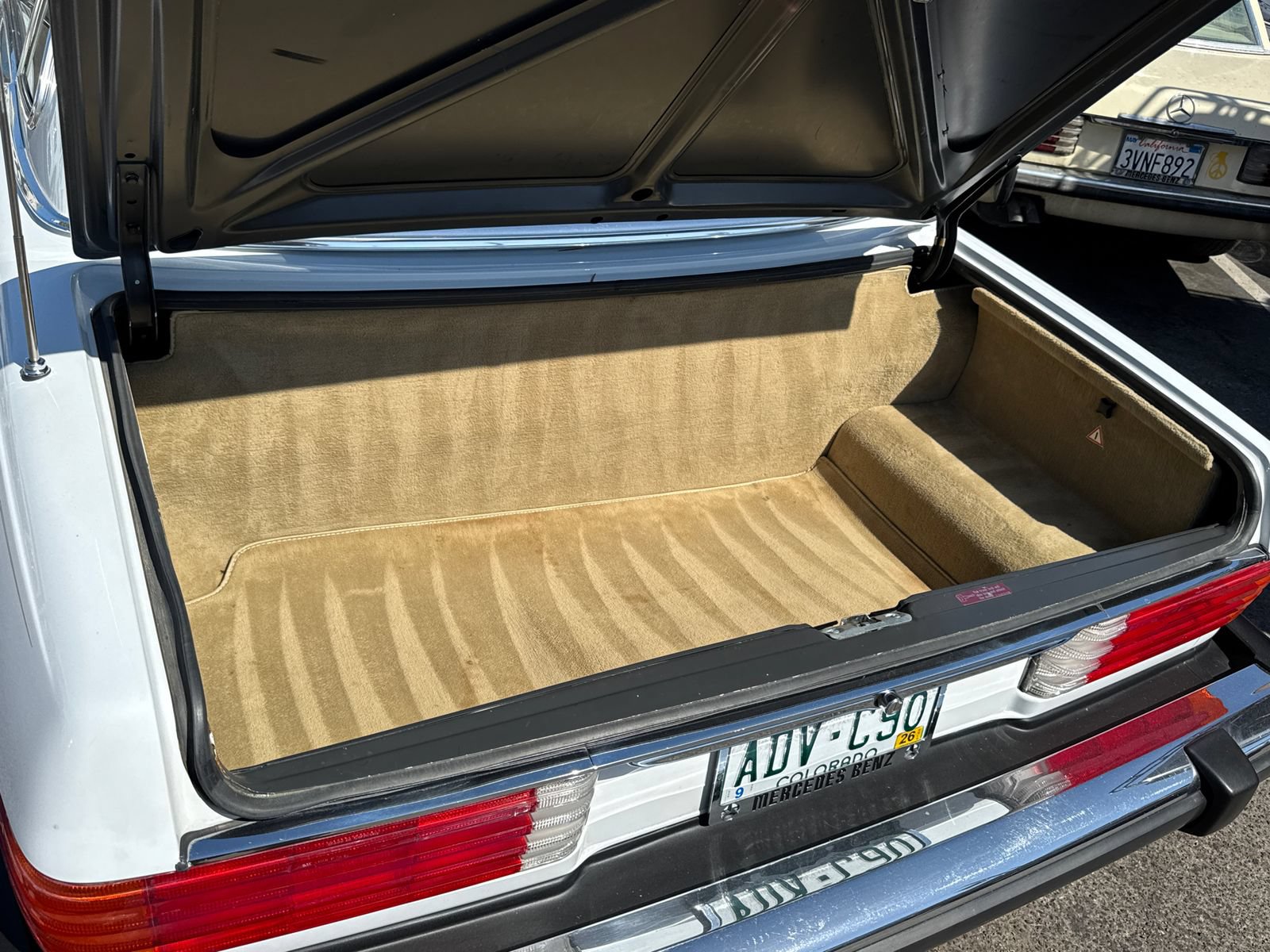 Used 1989 Mercedes-Benz 560 SL image 9