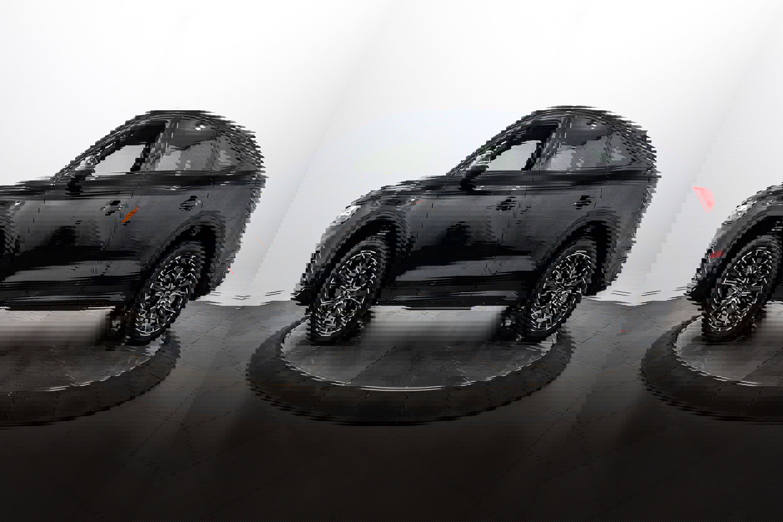 Certified 2023 Audi SQ5 Premium Plus w/ Premium Plus Package image 6