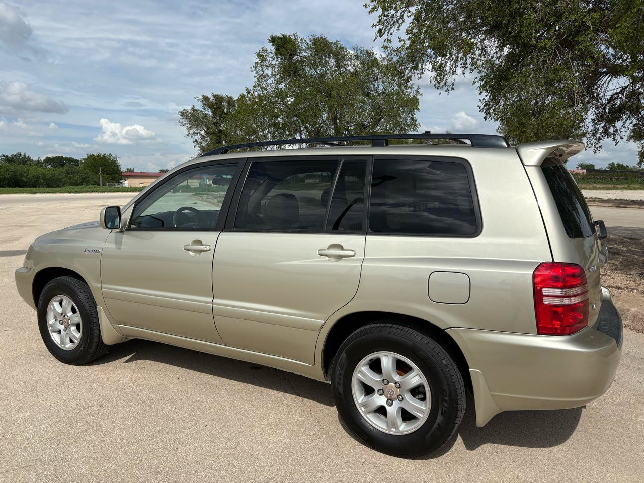 Used 2002 Toyota Highlander Limited FWD image 8