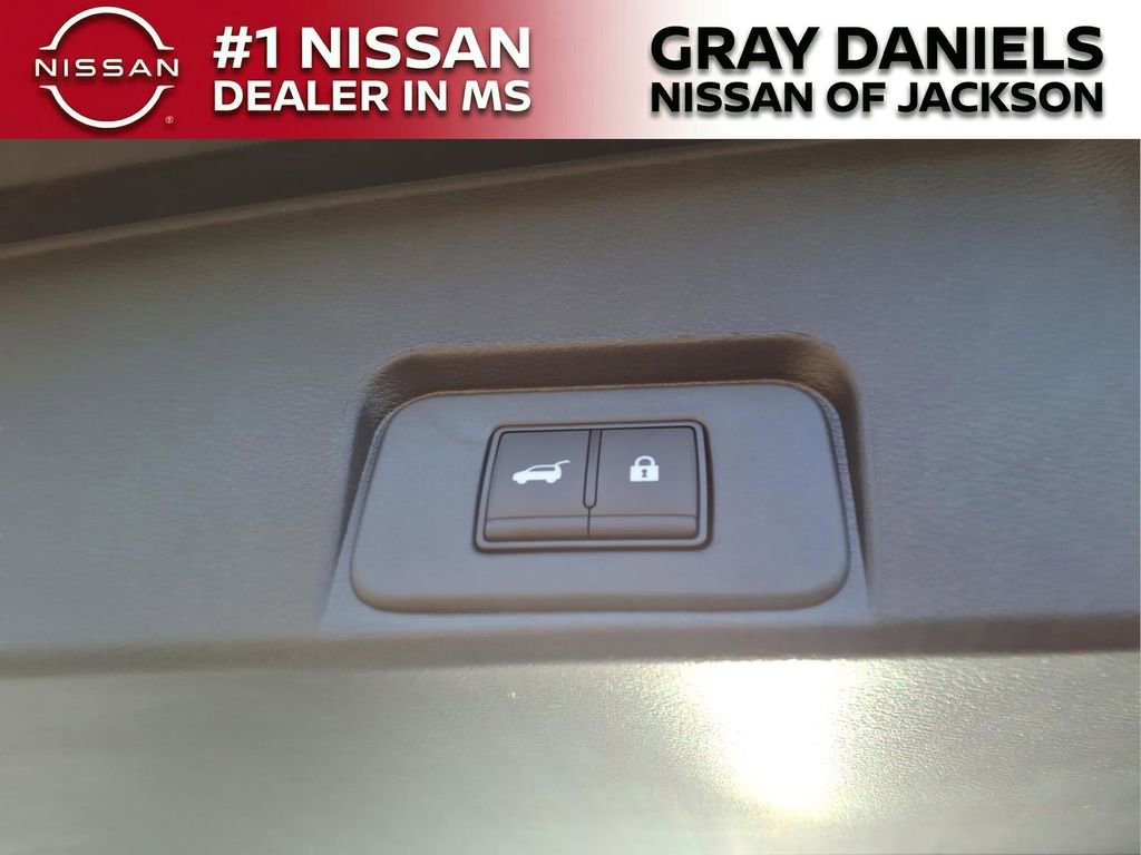 New 2026 Nissan Rogue SV image 9