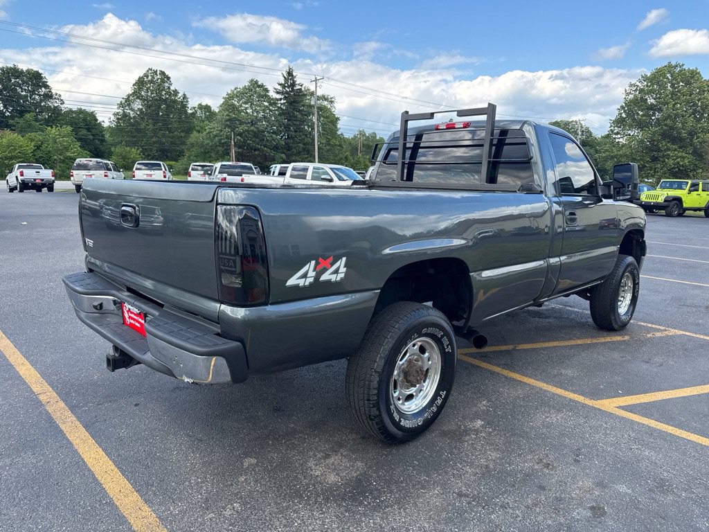 Used 2002 Chevrolet Silverado 2500 LS AWD/4WD image 6