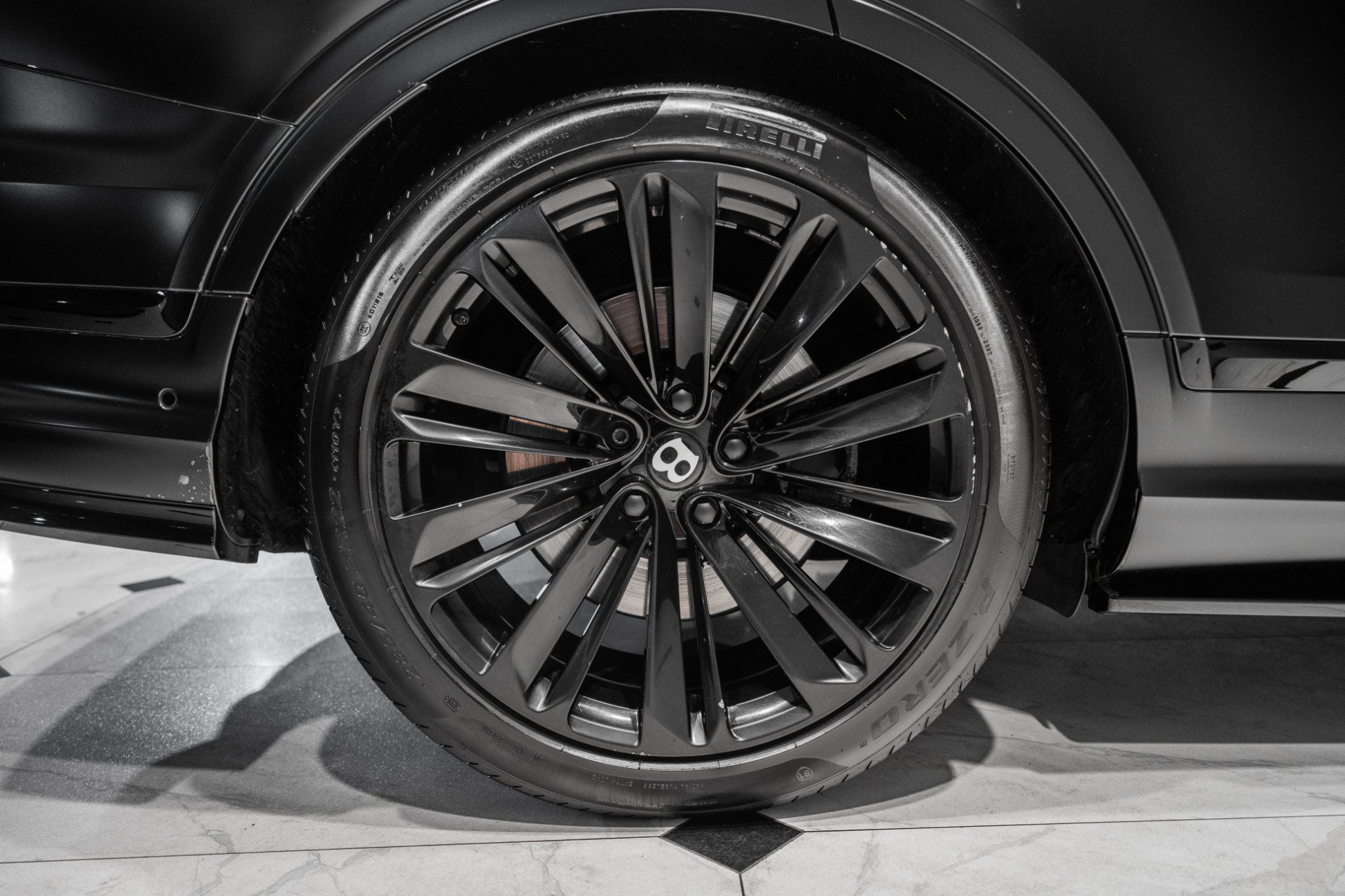 Certified 2022 Bentley Bentayga Speed AWD/4WD image 16
