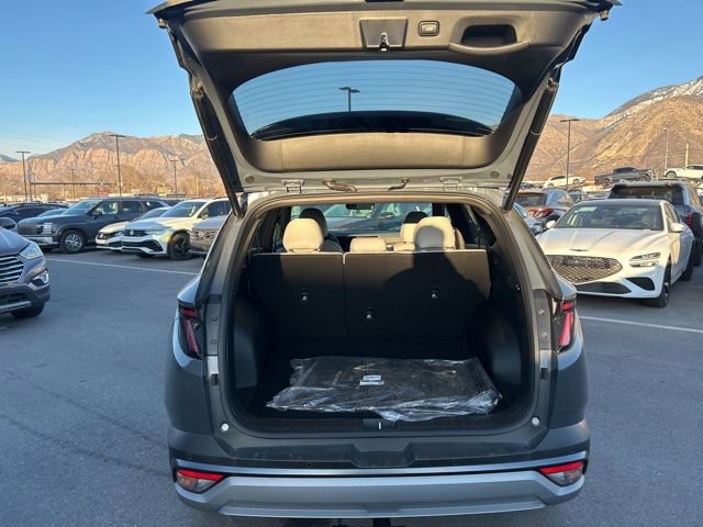 Used 2025 Hyundai Tucson Limited image 26