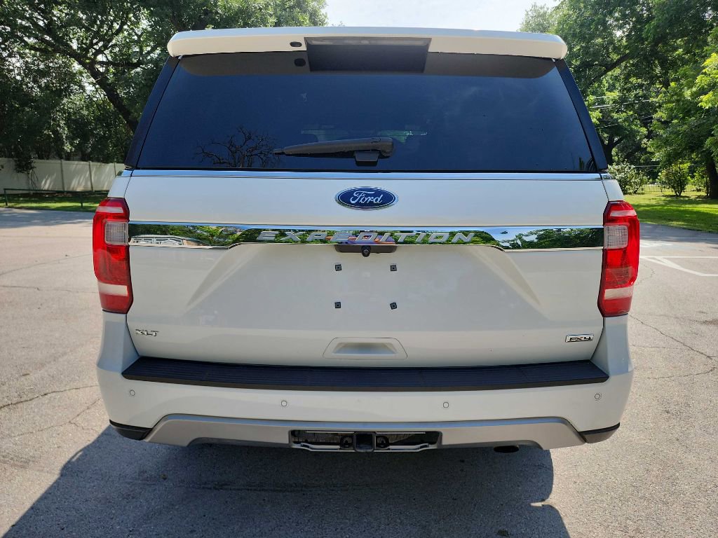 Used 2020 Ford Expedition XLT w/ FX4 Off-Road Package AWD/4WD image 10