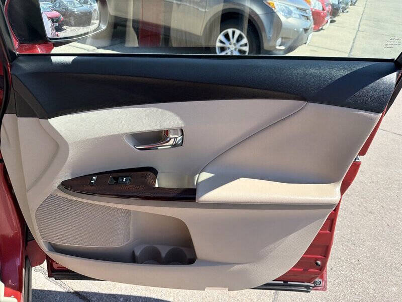 Used 2009 Toyota Venza FWD image 24