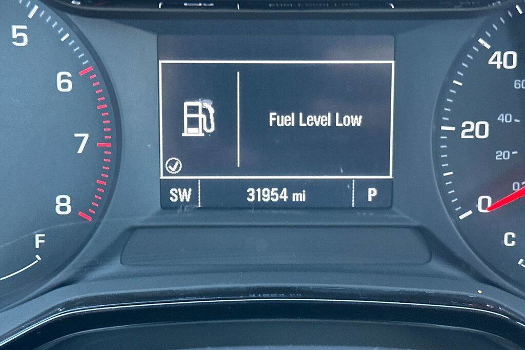 Used 2024 Chevrolet Trax LS w/ LS Convenience Package image 26