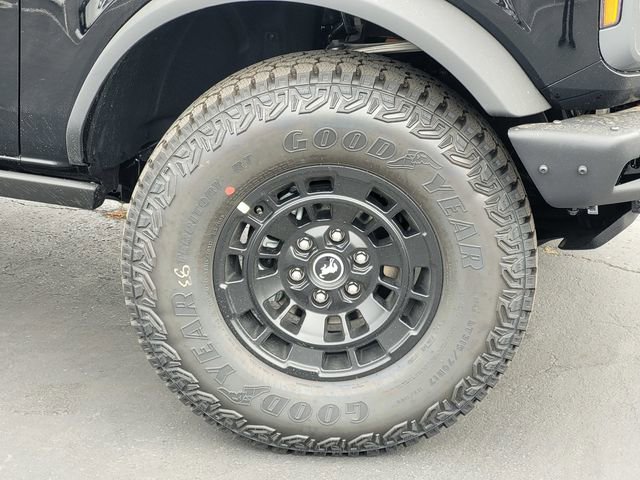 New 2026 Ford Bronco Badlands image 9