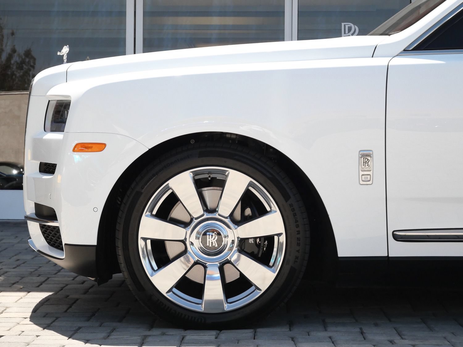Certified 2024 Rolls-Royce Cullinan AWD/4WD image 12