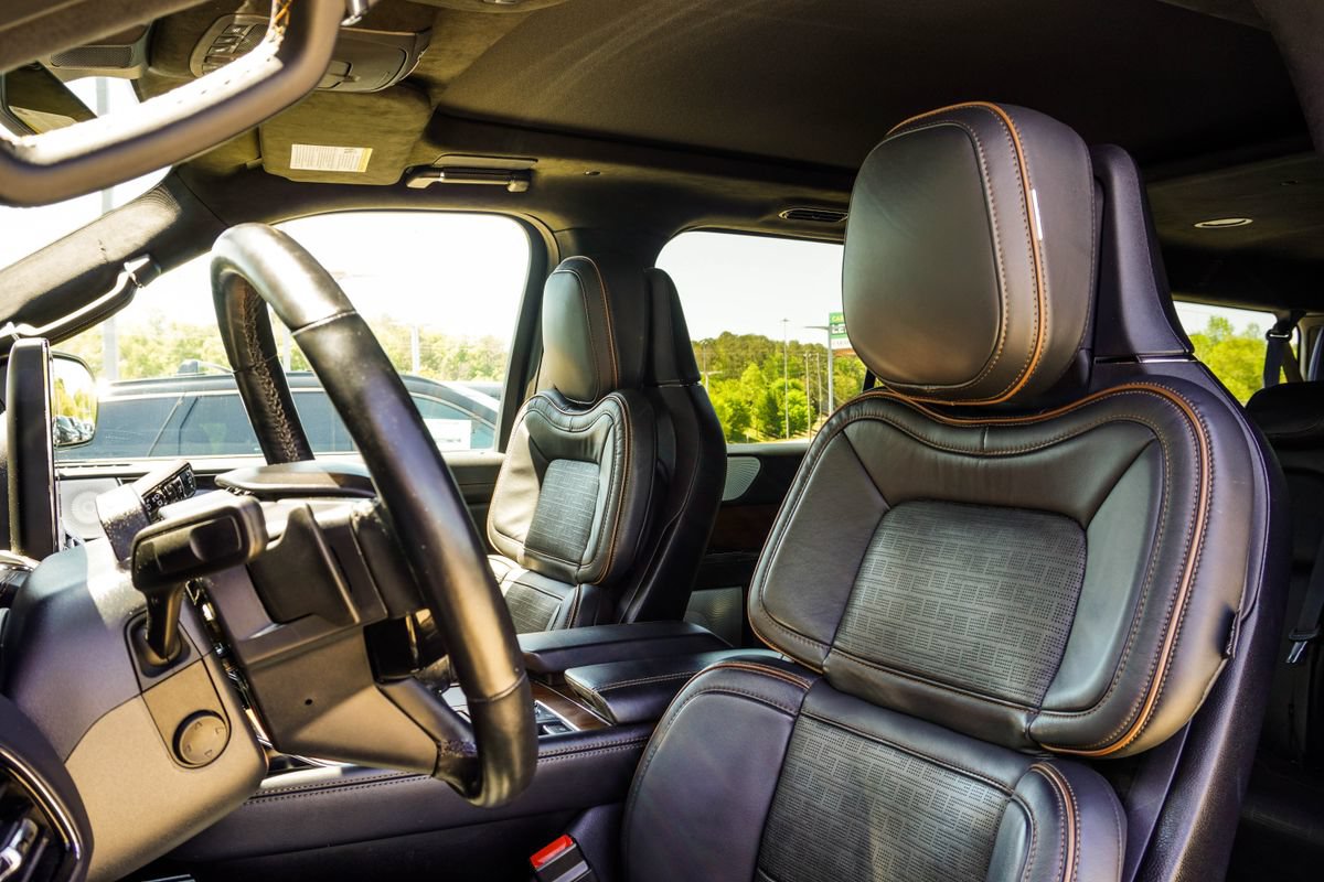Used 2023 Lincoln Navigator L Black Label AWD/4WD image 39
