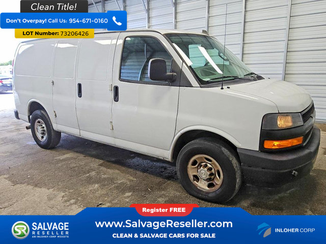 Used 2018 Chevrolet Express 2500 w/ Driver Convenience Package RWD image 5