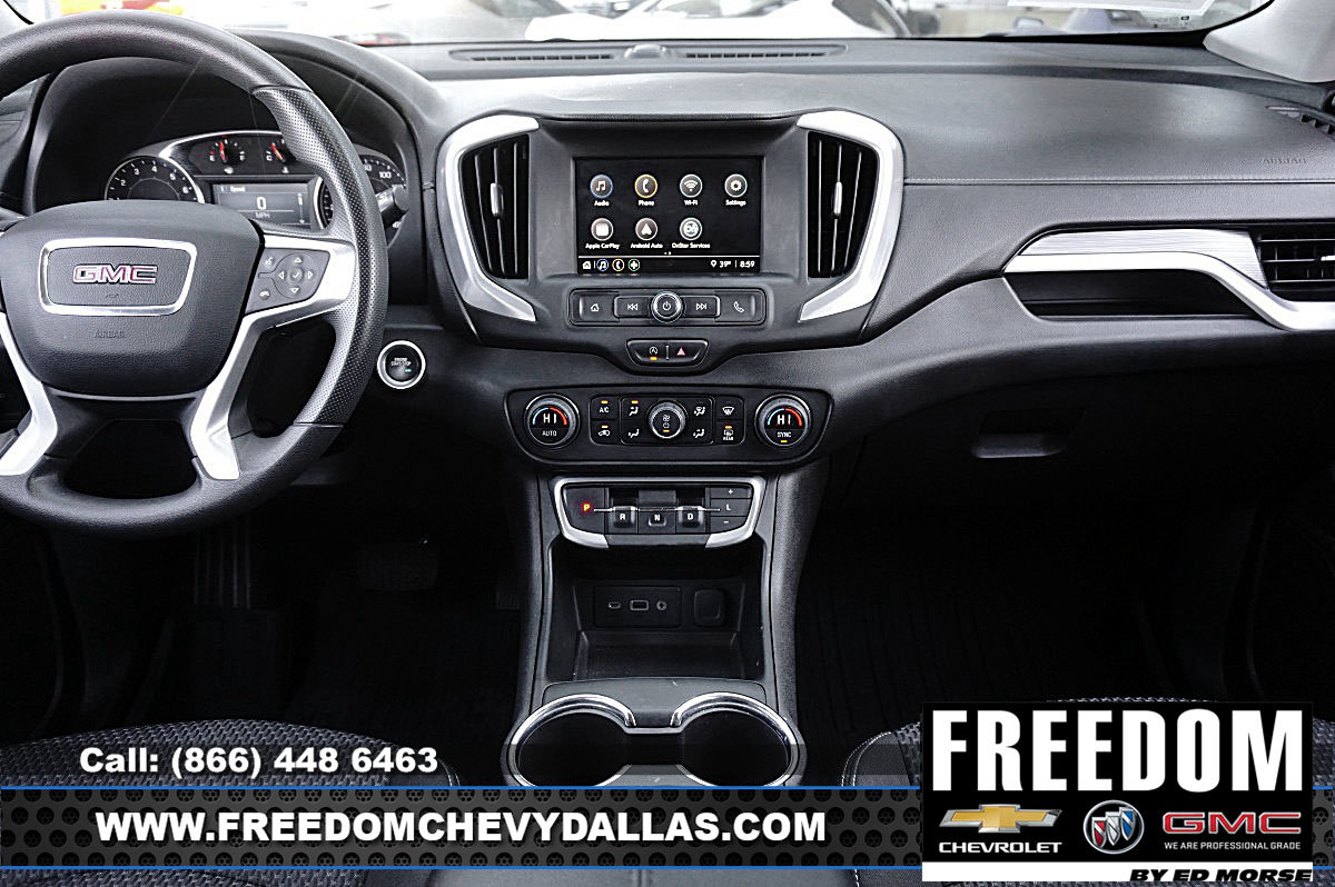 Used 2024 GMC Terrain SLE w/ Driver Convenience Package image 14
