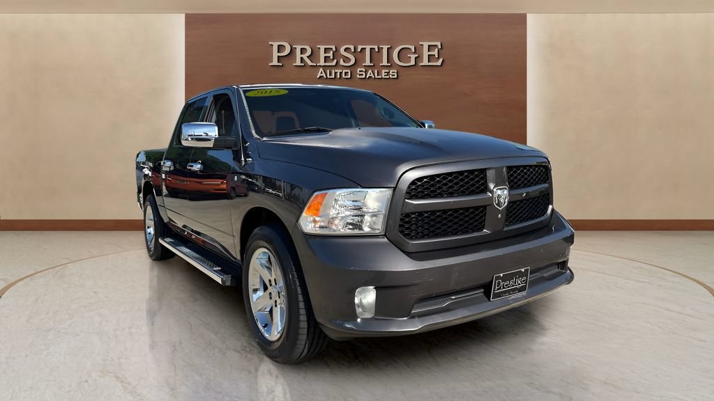 Used 2018 RAM 1500 Express RWD image 38