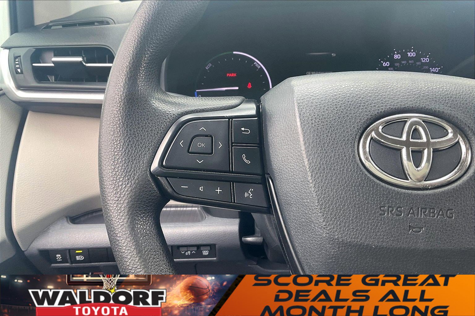 Used 2023 Toyota Sienna LE w/ LE Plus Package image 23