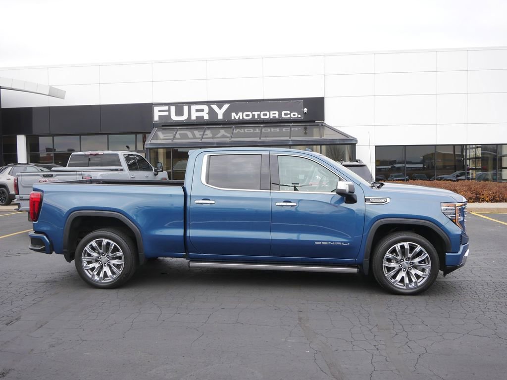 Used 2024 GMC Sierra 1500 Denali w/ Denali Reserve Package image 1