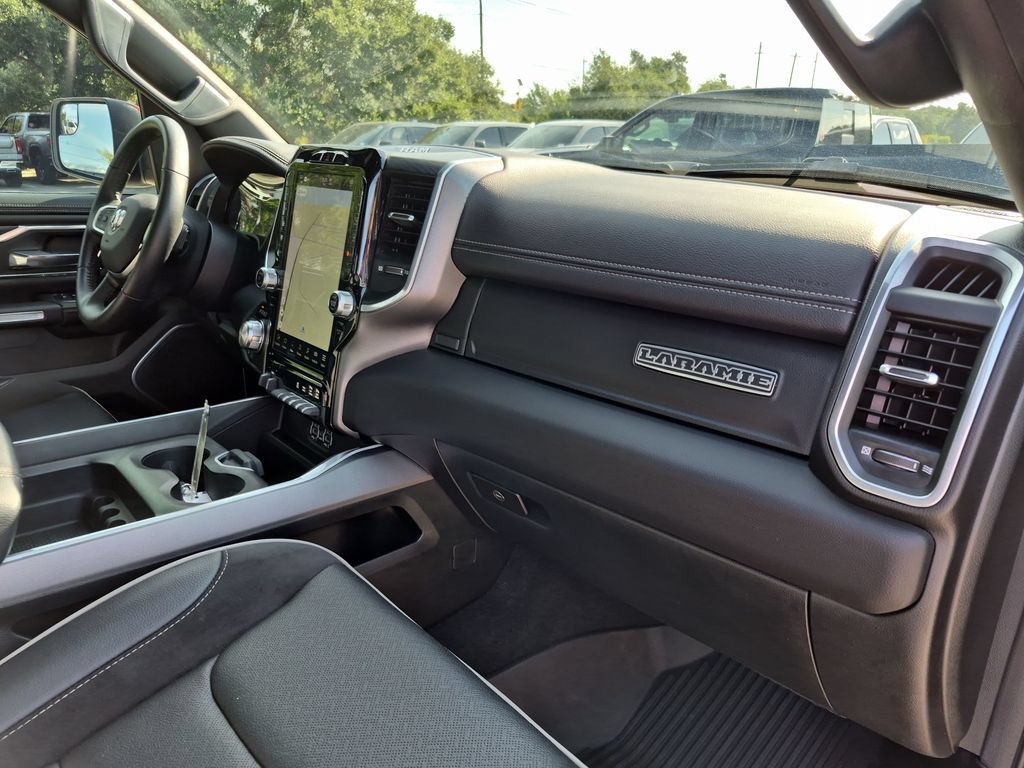 Used 2023 RAM 1500 Laramie AWD/4WD image 41