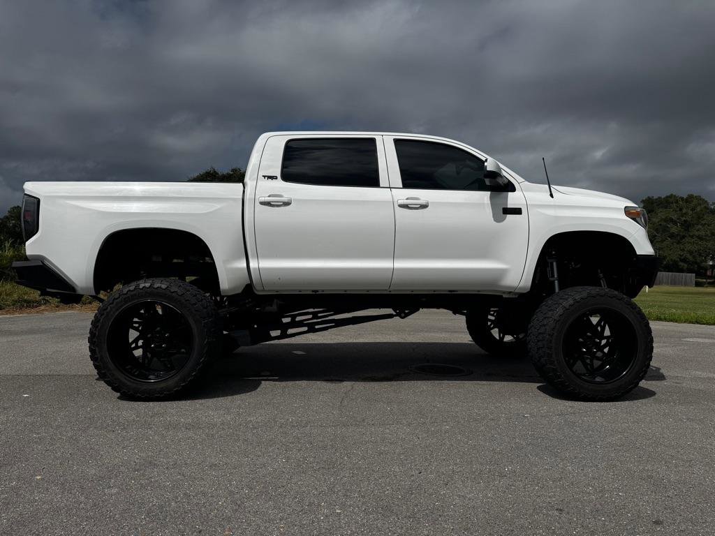 Used 2017 Toyota Tundra SR5 w/ TRD Off Road Package image 6