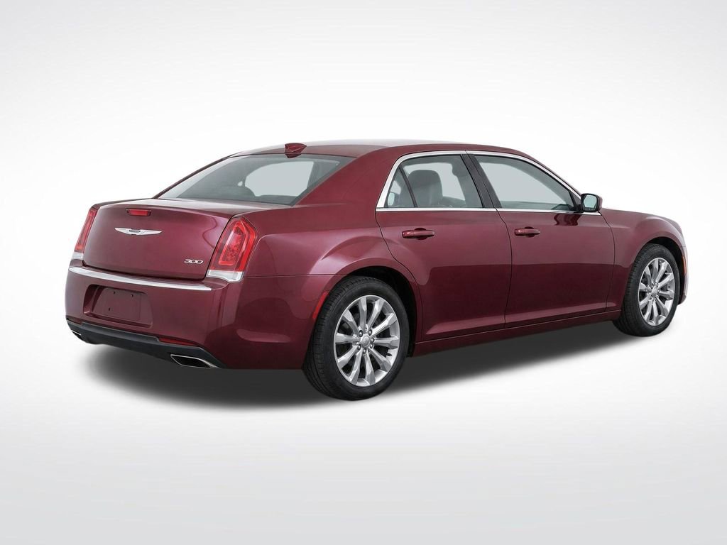 Used 2016 Chrysler 300 Limited w/ Driver Convenience Group AWD/4WD image 3