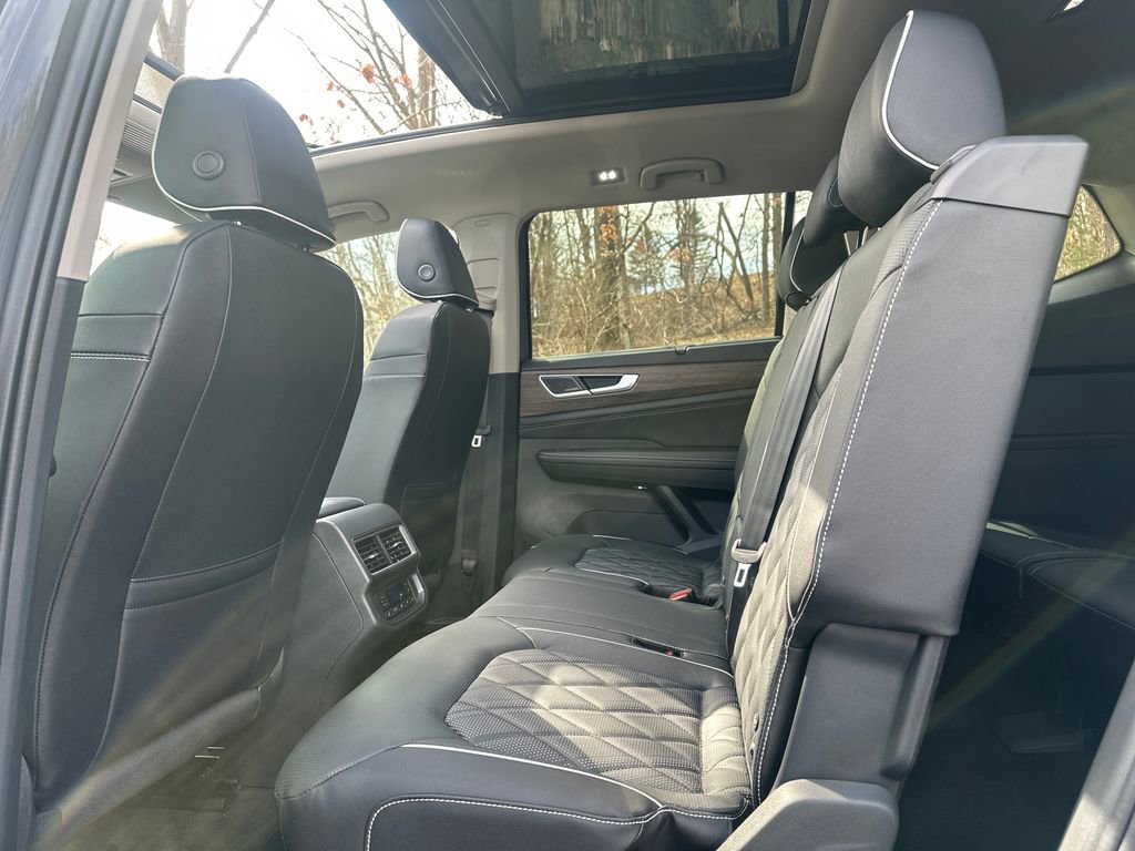 New 2026 Volkswagen Atlas SEL Premium R-Line image 14