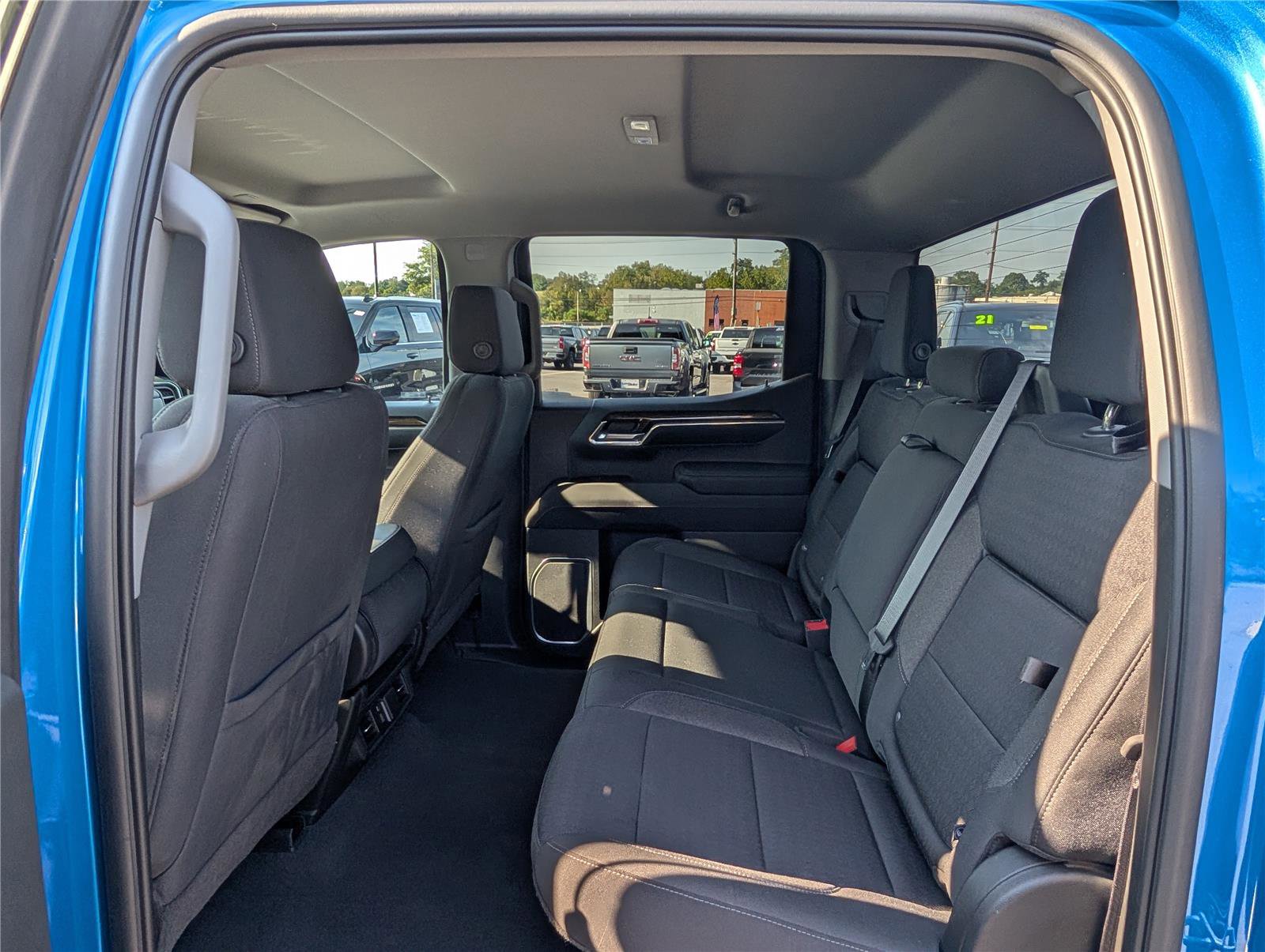 Used 2022 GMC Sierra 1500 Elevation image 13