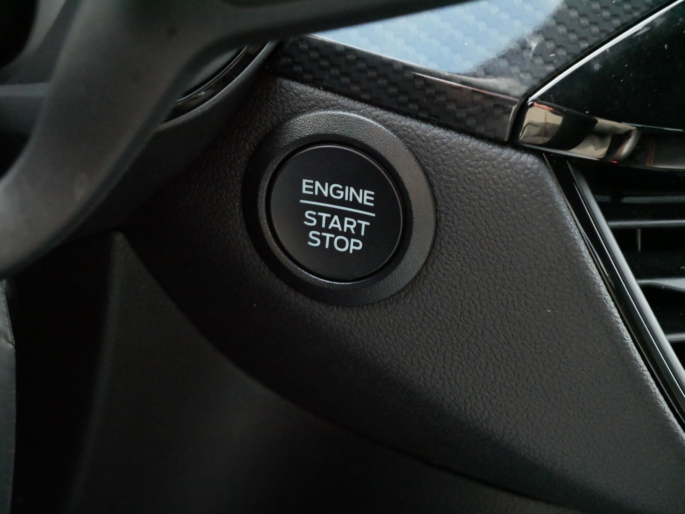 Used 2025 Ford Escape ST-Line AWD/4WD image 31