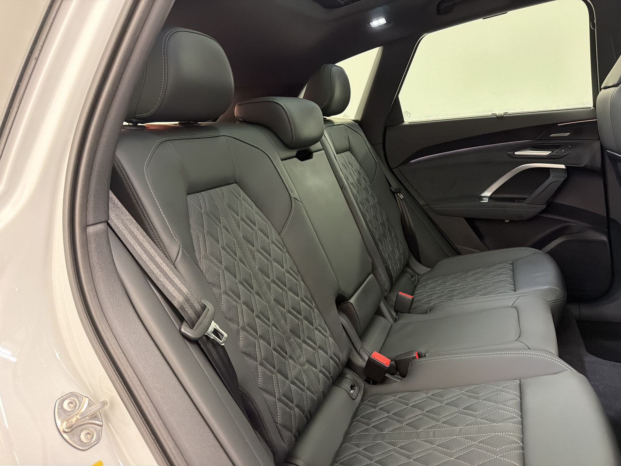 New 2026 Audi SQ5 Premium Plus AWD/4WD image 30