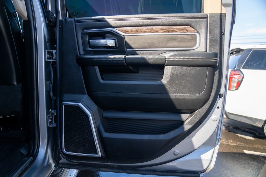 Used 2021 RAM 2500 Laramie image 13