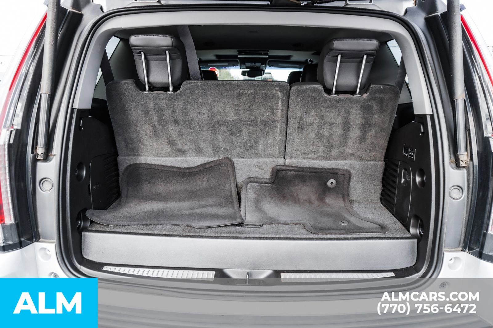 Used 2016 Cadillac Escalade Luxury image 51