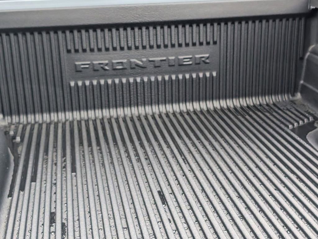 New 2025 Nissan Frontier PRO-4X image 28