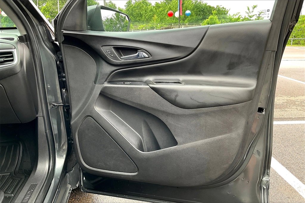 Used 2020 Chevrolet Equinox LT image 24