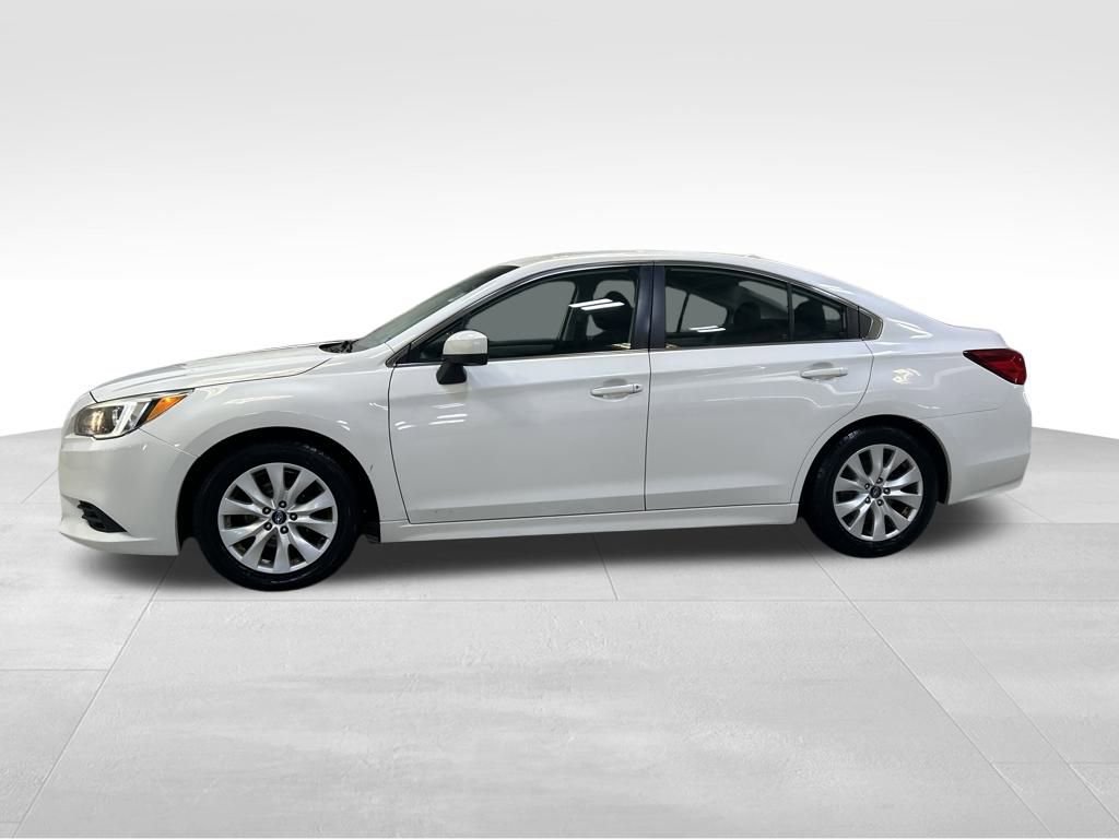 Used 2017 Subaru Legacy 2.5i Premium image 2