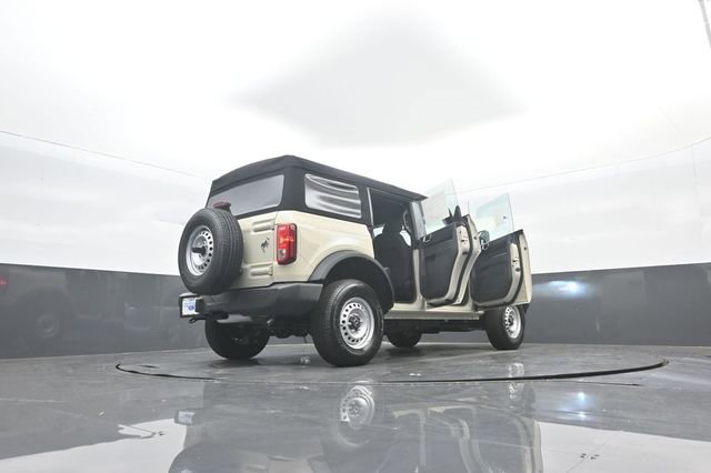 New 2025 Ford Bronco 4-Door image 38