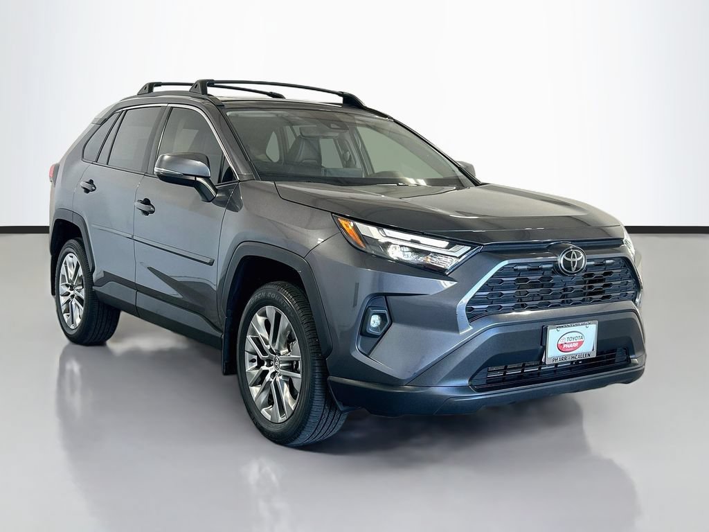 Used 2025 Toyota RAV4 XLE Premium FWD image 3