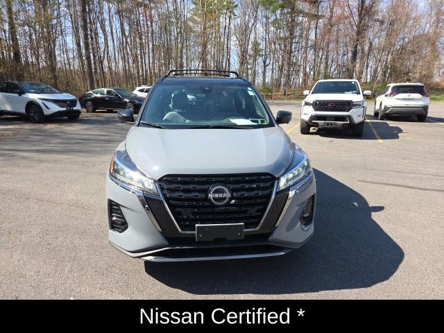 Certified 2022 Nissan Kicks SR w/ Premium Package FWD image 11