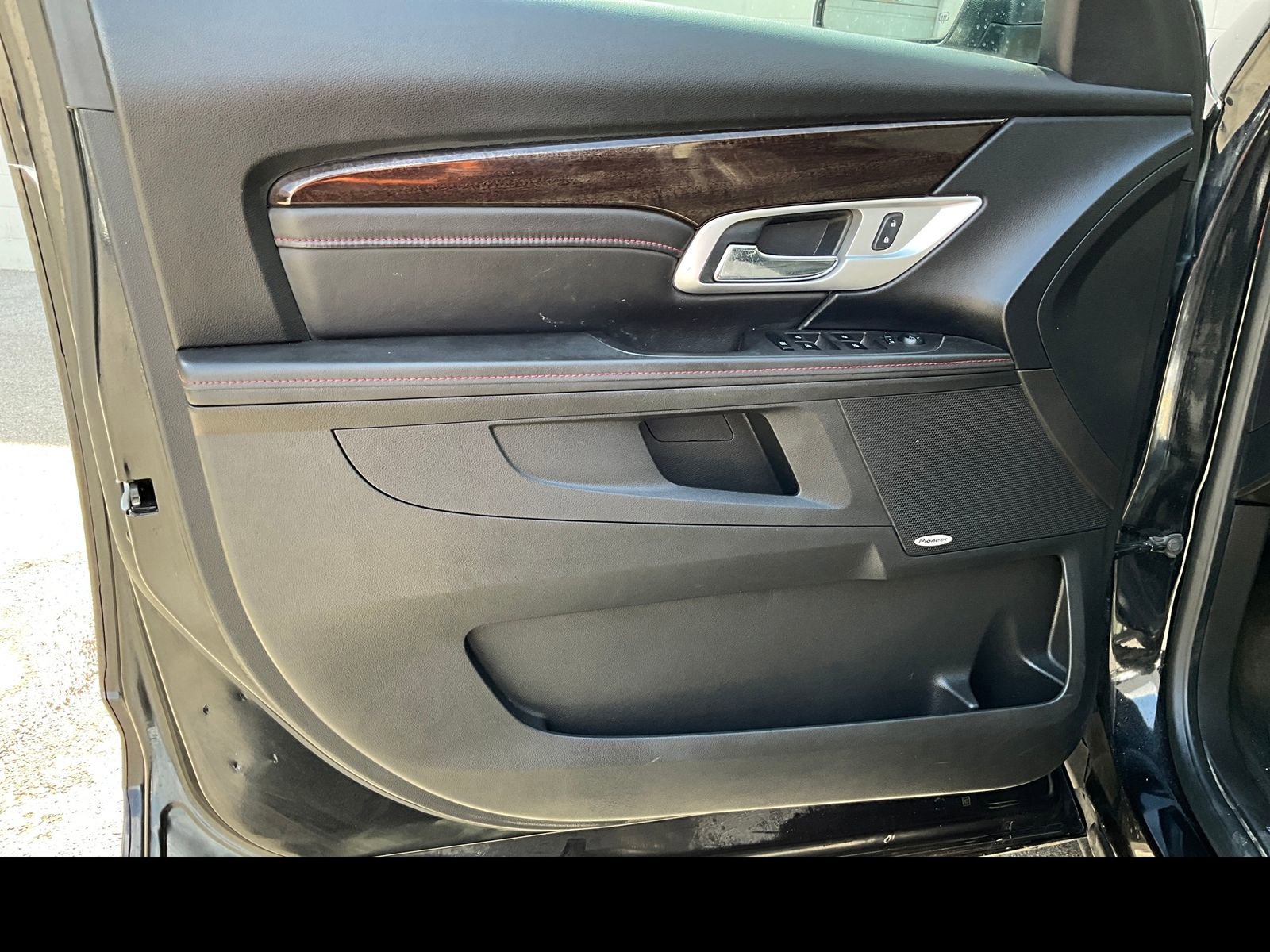 Used 2015 GMC Terrain Denali AWD/4WD image 24