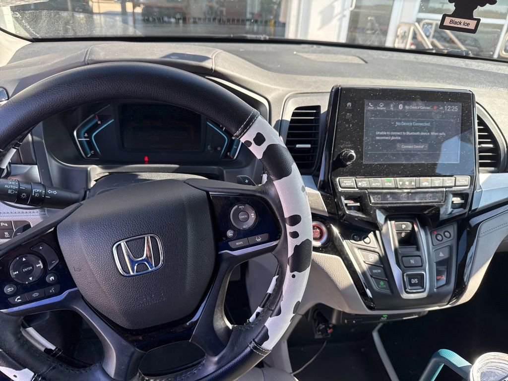Used 2020 Honda Odyssey Elite image 12