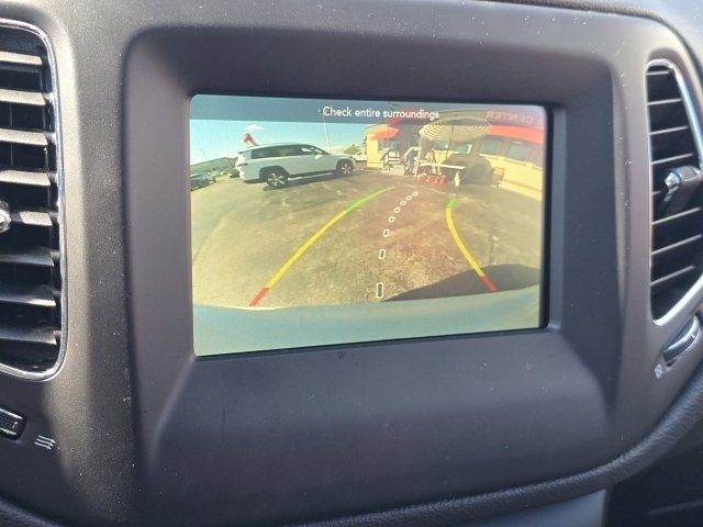 Used 2019 Jeep Compass Latitude w/ Cold Weather Group image 4