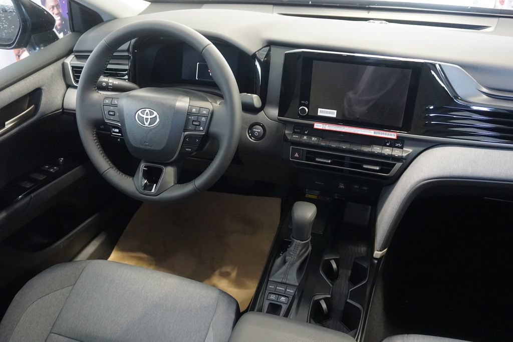New 2026 Toyota Camry LE FWD image 28