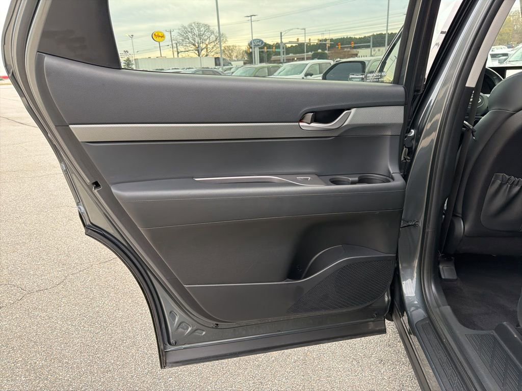 Used 2025 Hyundai Palisade SEL image 15