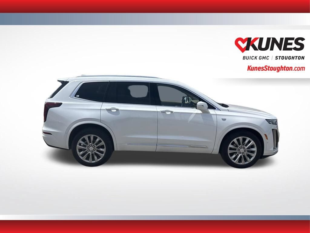 Used 2022 Cadillac XT6 Premium Luxury w/ Platinum Package AWD/4WD image 11