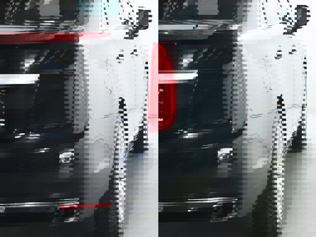 Used 2016 Cadillac XTS Luxury w/ Driver Awareness Package image 42