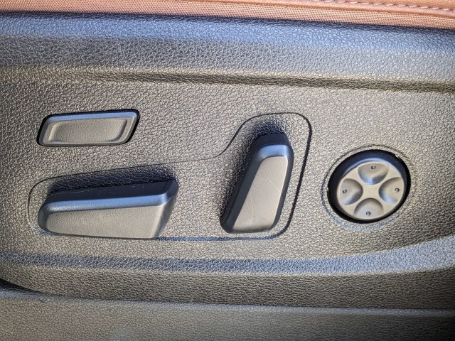 Used 2025 Kia Telluride SX Prestige AWD/4WD image 23