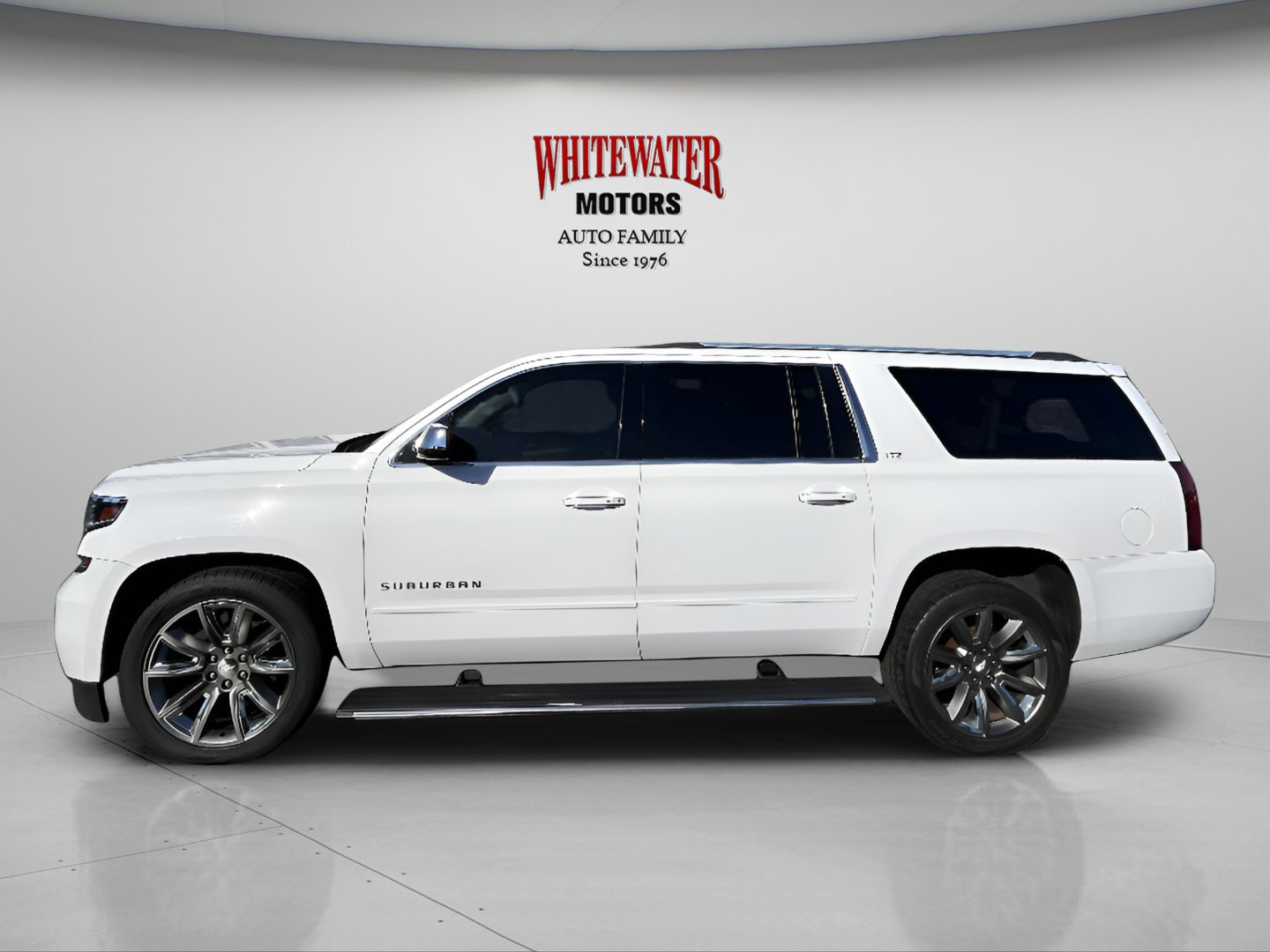 Used 2015 Chevrolet Suburban LTZ AWD/4WD image 3