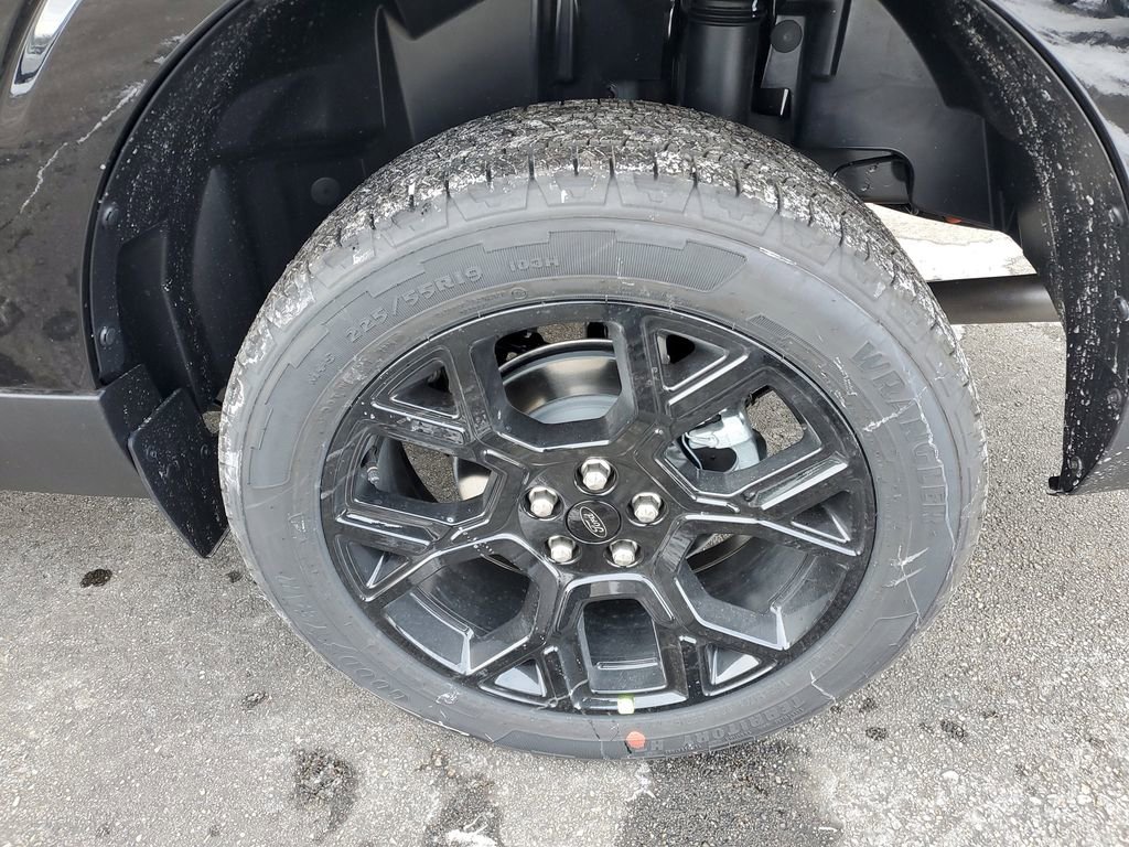 New 2026 Ford Maverick XLT w/ XLT Luxury Package image 31