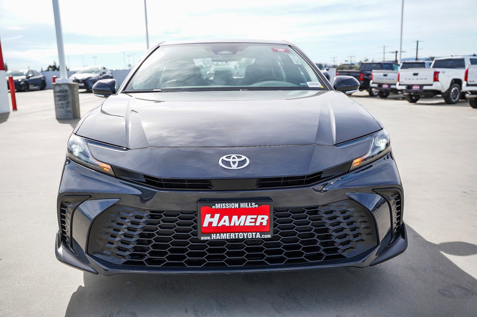 Certified 2025 Toyota Camry SE image 2