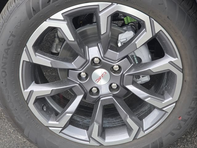 New 2027 GMC Terrain Elevation w/ Elevation Premium Package FWD image 10